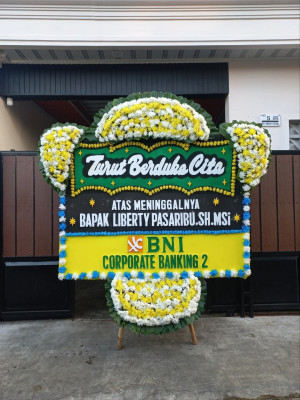 Papan Bunga Duka di Tanjung Manis