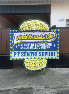Papan Bunga Duka di Tanjung Manis