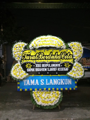 Papan Bunga Duka di Tanjung Manis